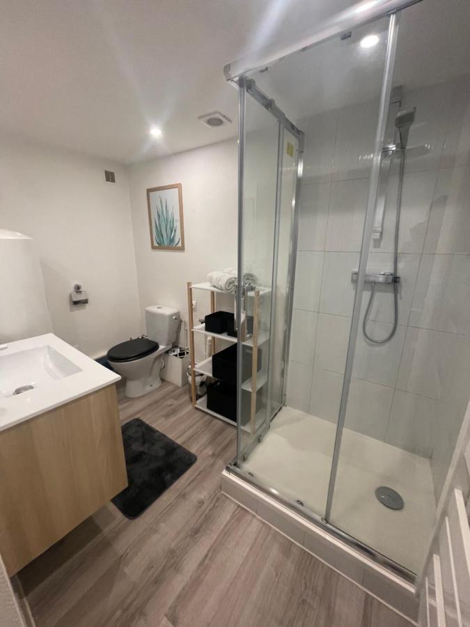 Le Boinot - Patio privé, wifi haut débit, Netflix, stationnement gratuit Niort Exterior foto